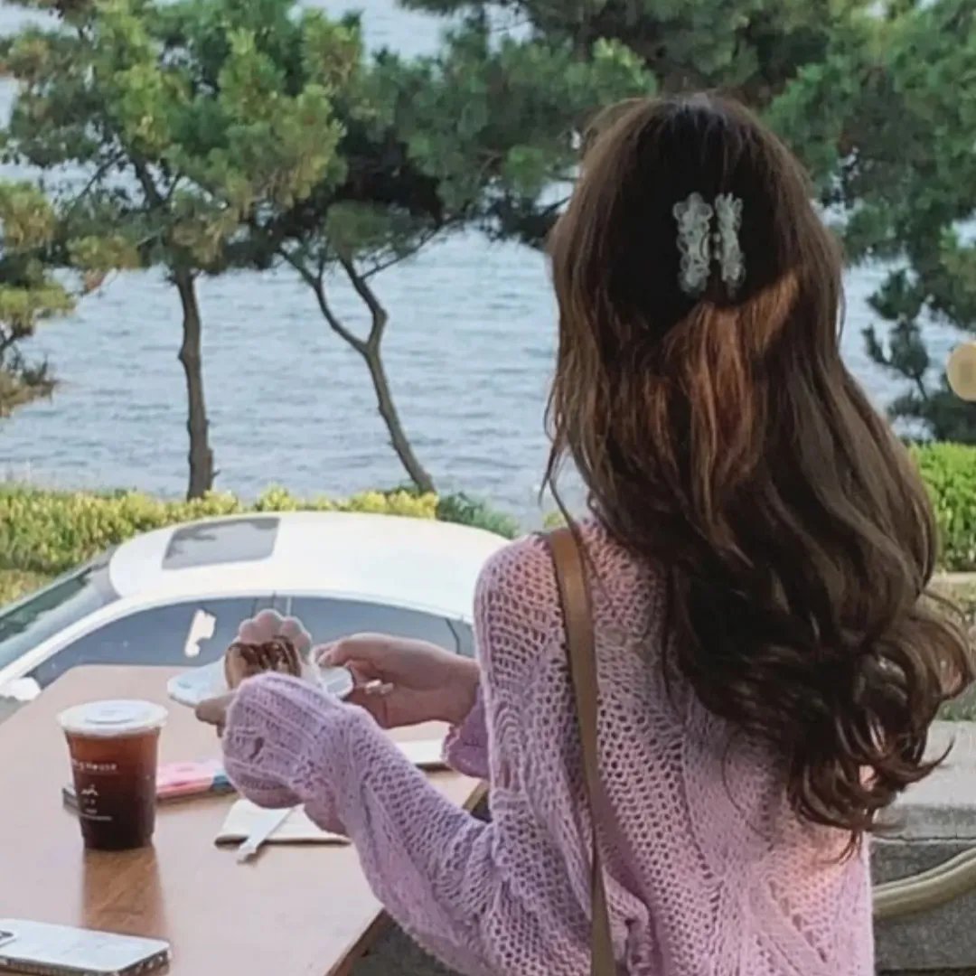 风月泣残红